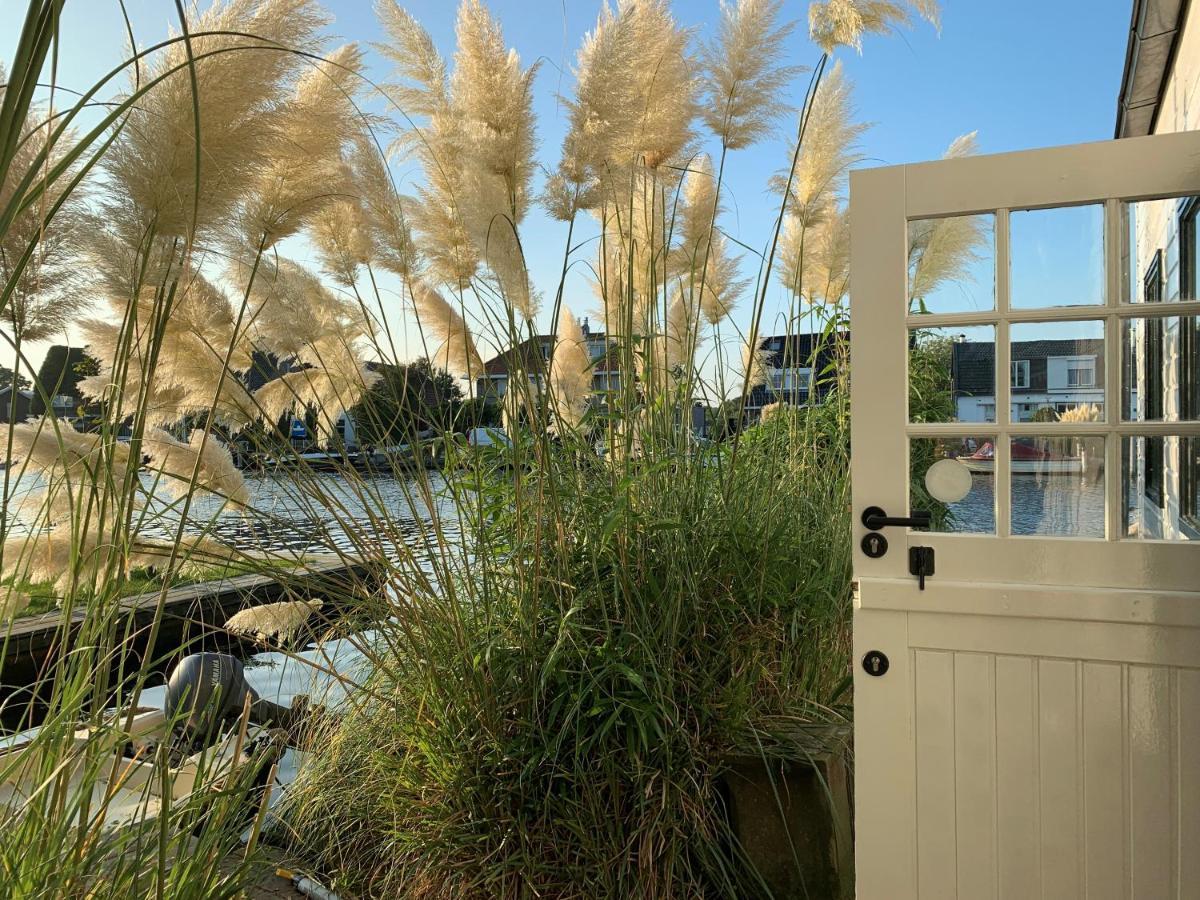 Holiday Home At The Water, Fire Place, Boat And Sup Rent, Near Amsterdam Aalsmeer Exterior photo